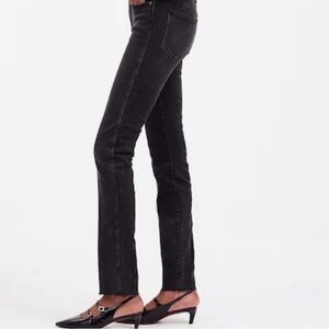 NWT Madewell Mid Rise Stovepipe Jeans In Armand Wash Raw Hem